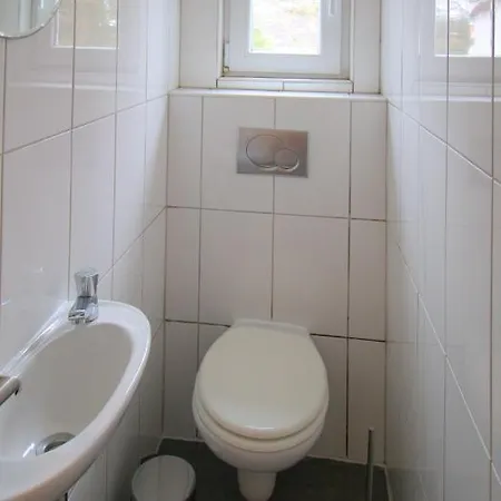 公寓 Idyllisches Wohnen In Gruener Oase