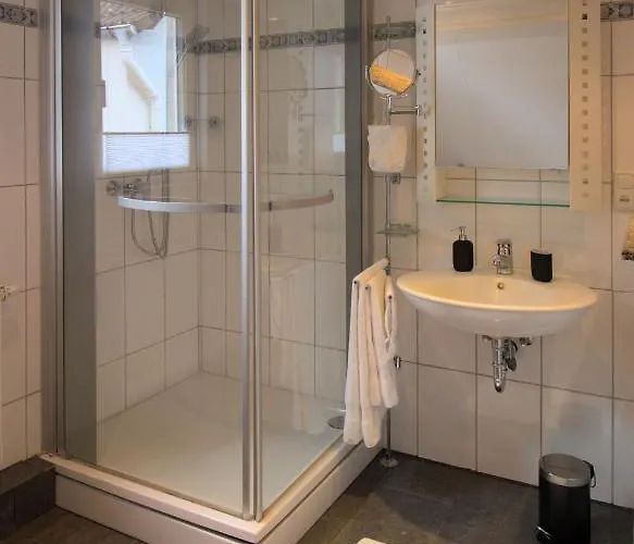 Idyllisches Wohnen In Grüner Oase Apartment